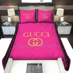 Cozy Luxury Gucci Bedding Sets.