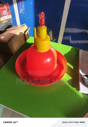 Small Bell Drinker