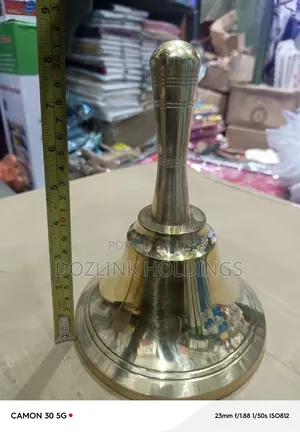 Golden Bell 
