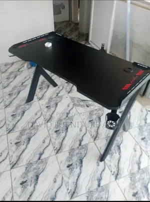 Classic Gaming Table