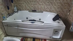 Jacuzzi Bathtub