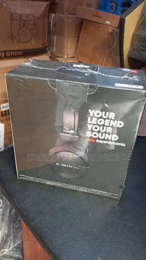 Dt 770 Pro Studio Headphones