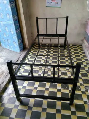 Single Metal Bunk Bed.