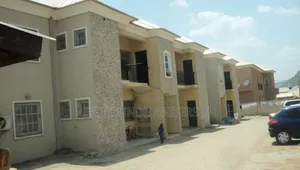 18bdrm Block of Flats in Arab Road, Kubwa for sale