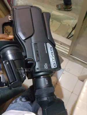 Sony Hd10000