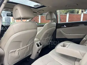 Hyundai Sonata Limited Sedan FWD (2.4L 4cyl 6A) 2016 Black