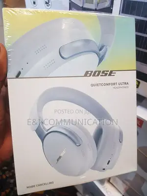 Bose, Quiet Comfort Ultra Headphone.