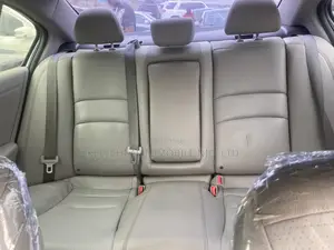 Honda Accord EX-L V6 4dr Sedan FWD (3.5L 6cyl 6A) 2017 Silver