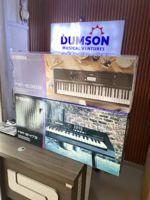 Yamaha Keyboard PSR E473 With Adapter