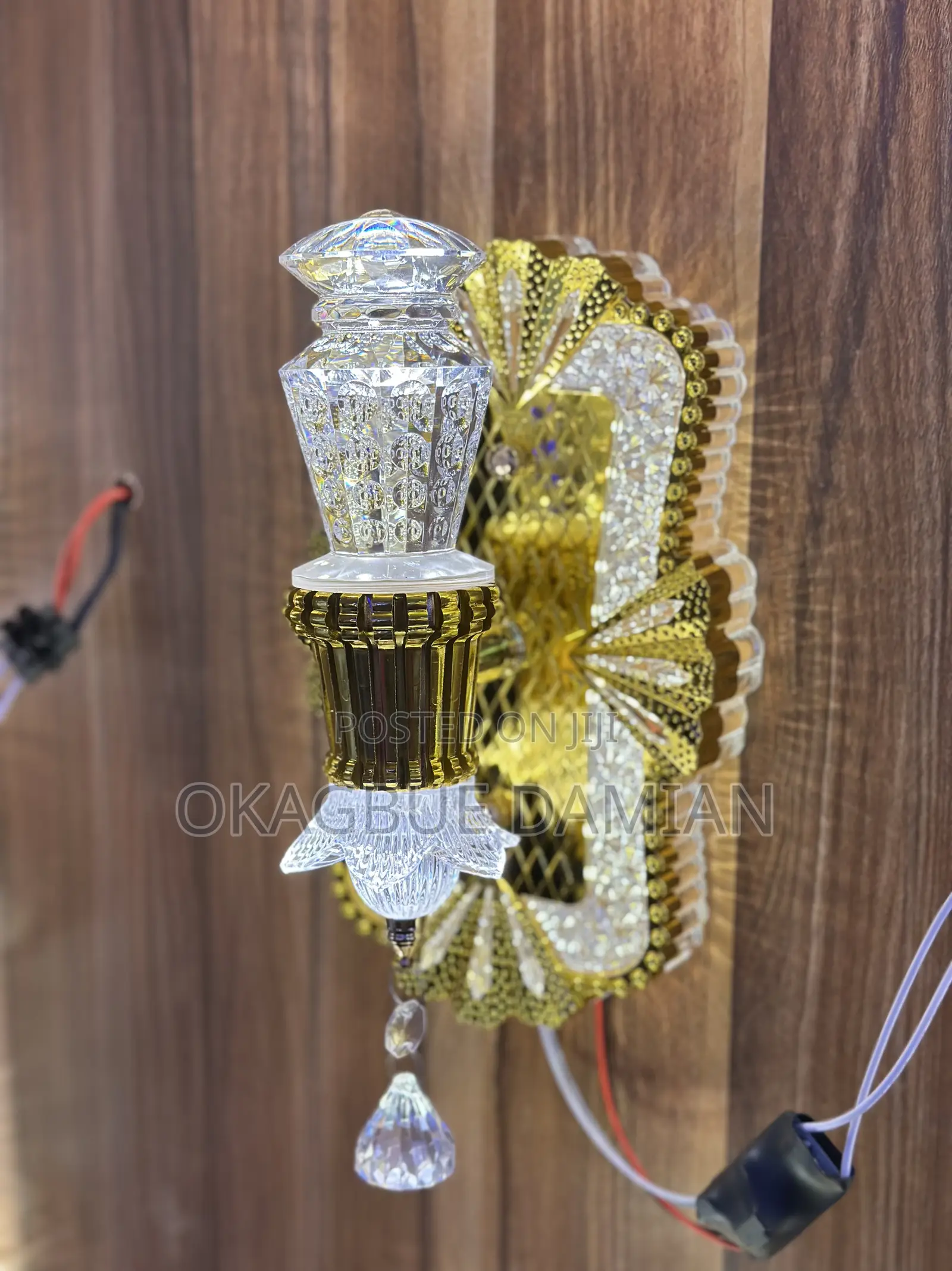 Luxurious Led Wall Light