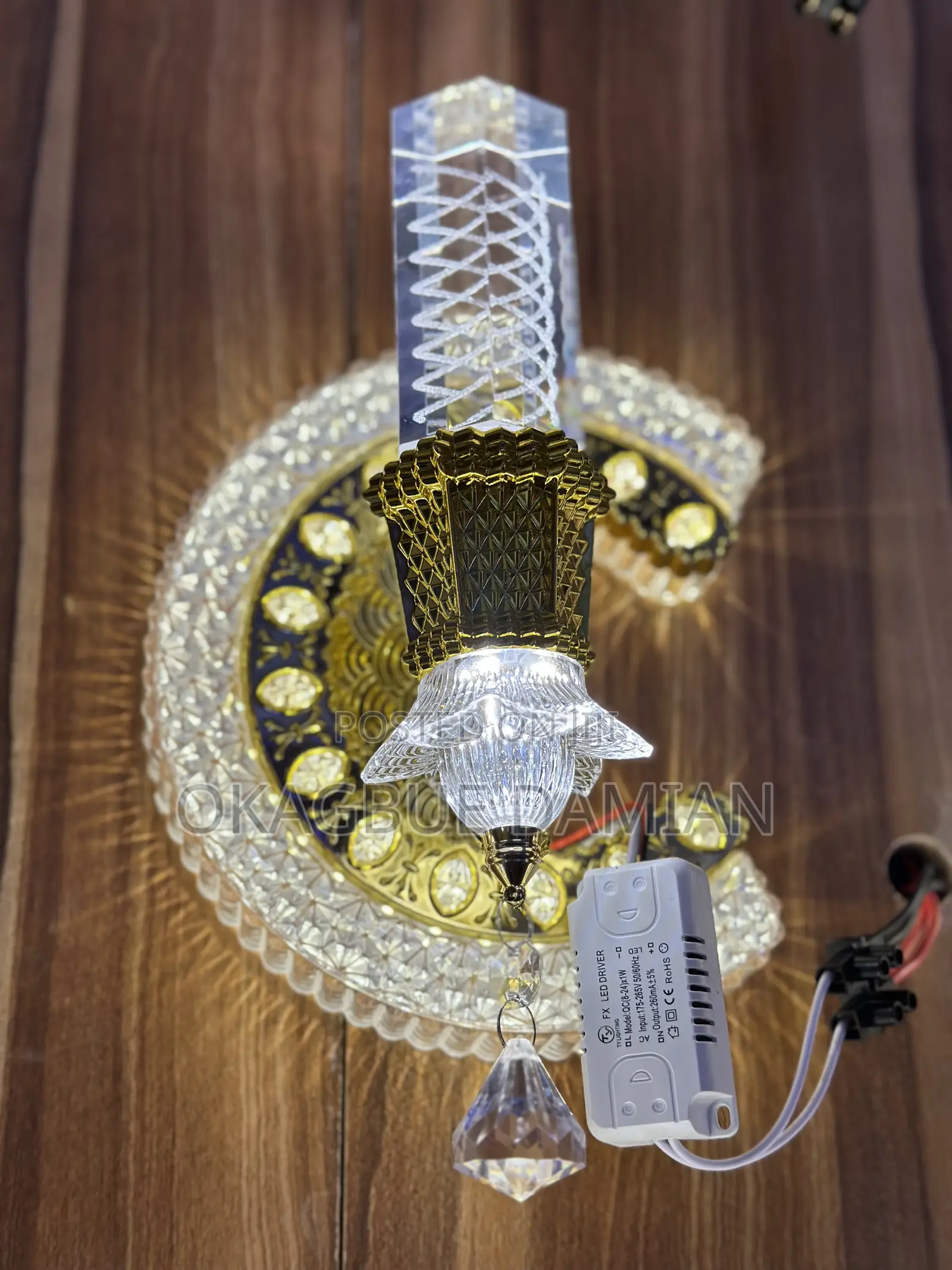 Luxurious Led Wall Light