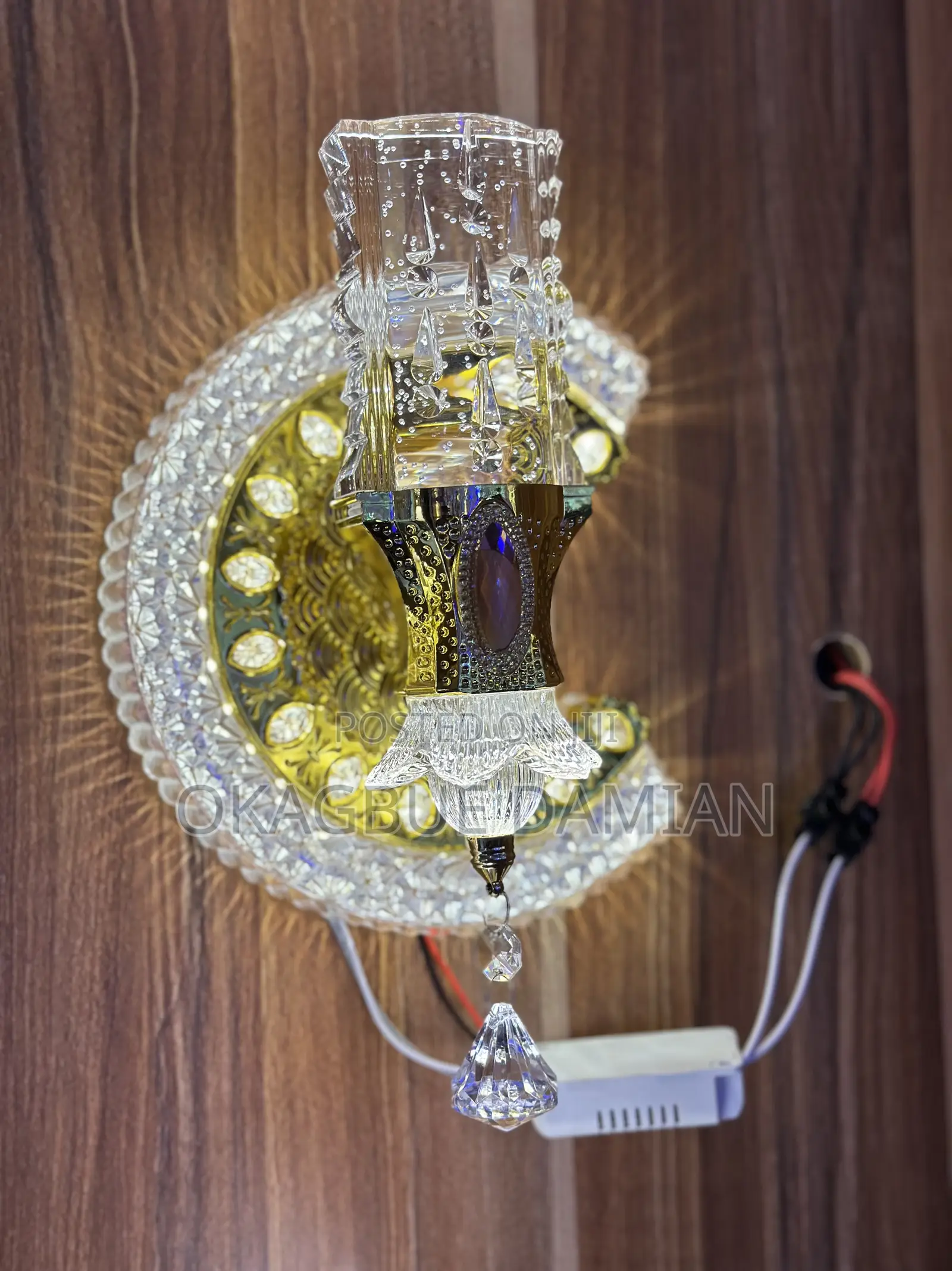 Luxurious Led Wall Light
