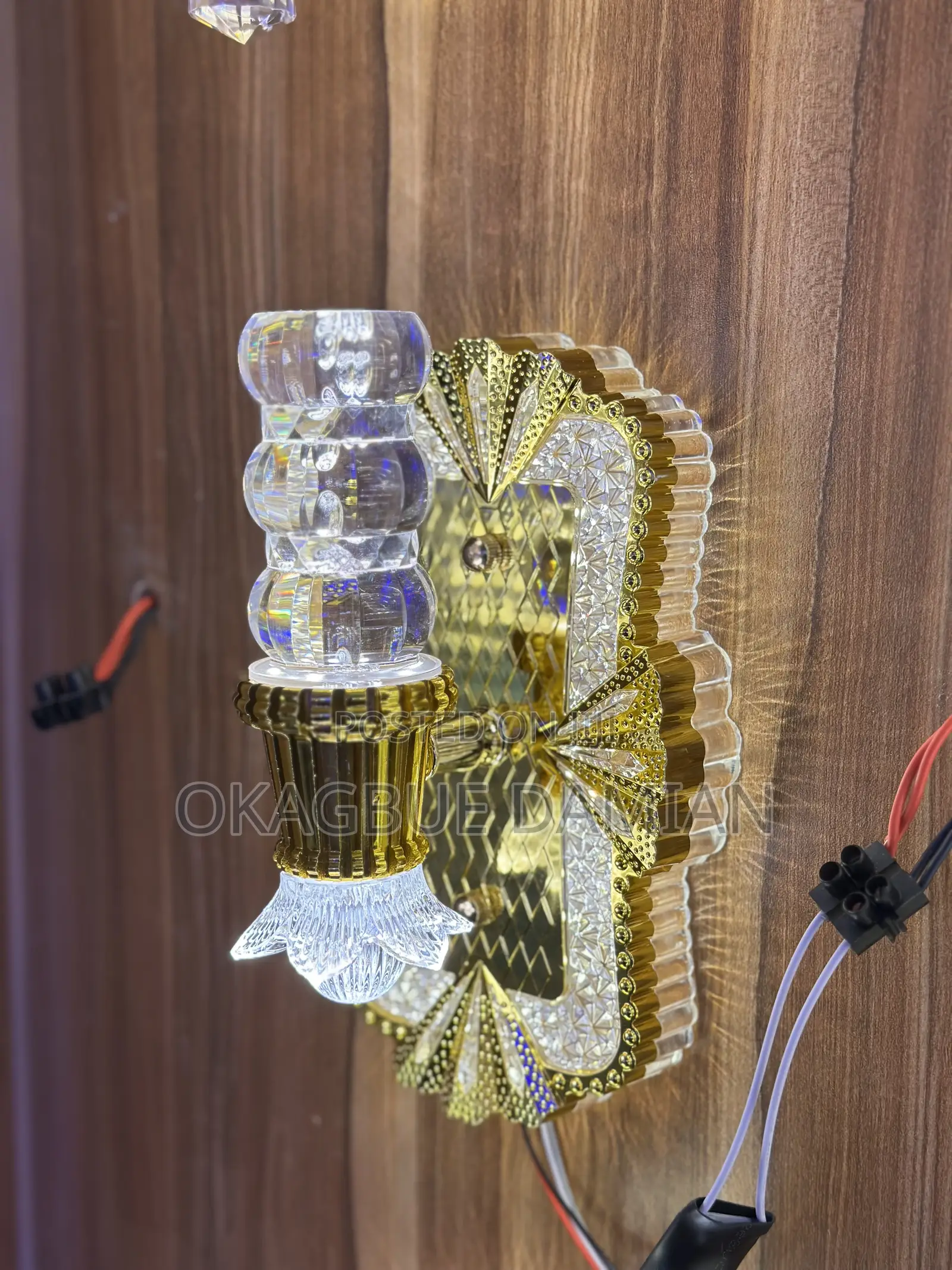 Luxurious Led Wall Light