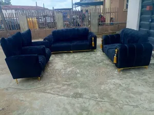 Model Sofa Chair