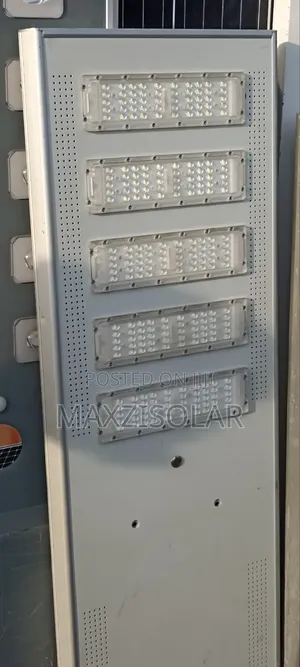 80 Watts Superfluxe Solar Street Light