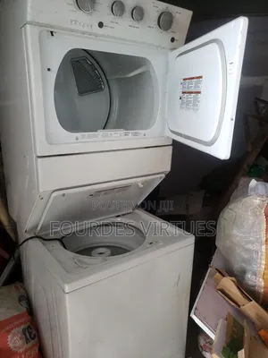 General Electric Standing Washing Machine and Dryer