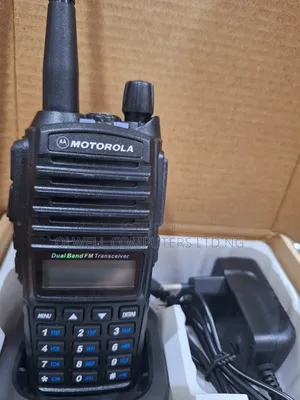 Motorola Gp-399 Two-Way Radio Walkie Talkie