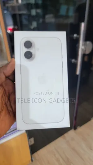 New Apple iPhone 16 128 GB White