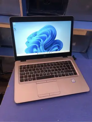 Laptop HP EliteBook 840 G3 8GB Intel Core I5 SSD 256GB