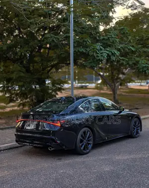 Lexus IS 2024 Black