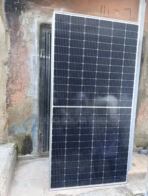 635w Solar Panel – 144 Cells | High Efficiency | Durable Reliable