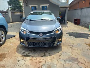 Toyota Corolla S Premium 4dr Sedan (1.8L 4cyl CVT) 2014 Gray