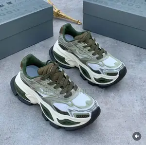 Omaet Trending Sneakers