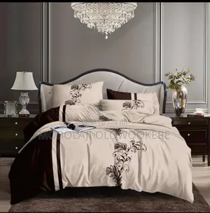 Mature Set of Duvet Bedsheet and 4 Pillowcases