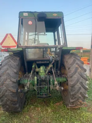 Tractor John Deere 135hp