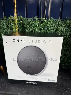 Onyx Studio 9