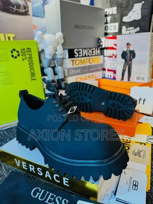 High Quality Shoe
