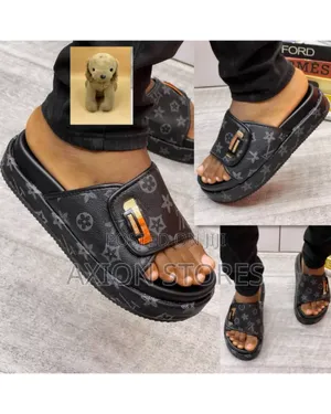 Louis Vuitton Fashion Slide
