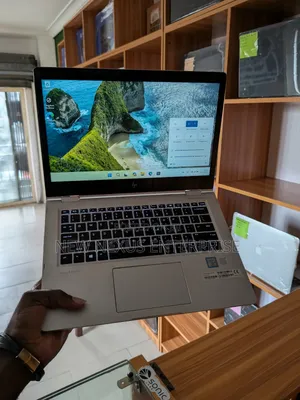 Laptop HP EliteBook x360 1030 G2 8GB Intel Core i5 SSD 256GB
