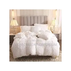 Luxury Fur White Duvet With Plain Bedsheet and 4pillowcases