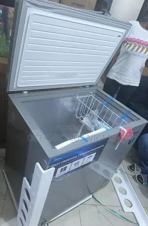Efficient Cooling System Midea 200l Chest Freezer (Mdrc277fzg43ngg)