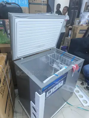 Low Power Consumption Midea 200l Chest Freezer (Mdrc277fzg43ngg)
