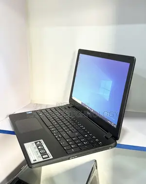 Laptop Acer Aspire ES1-512 4GB Intel Pentium HDD 320GB