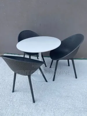 Minimalist 3 Seater Table and Chairs