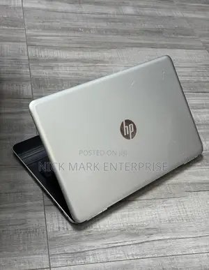 Laptop HP Pavilion 15 8GB AMD SSD 256GB