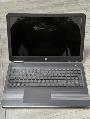 Laptop HP Pavilion 15 8GB AMD SSD 256GB