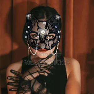 Women Sexy Lace Half Face Cat Mask