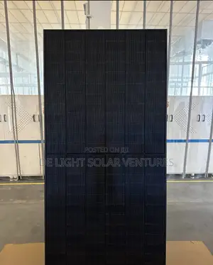 625-650 Watt Bifacial Module With Dual Glass Jinko Panels