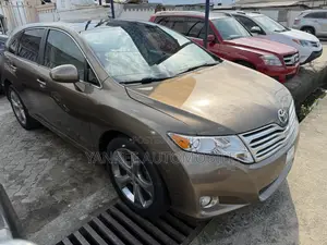 Toyota Venza 2010 Brown
