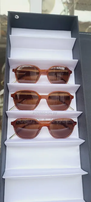 Brown Tint Wooden Design Sunglasses