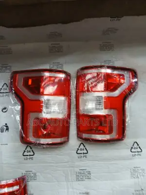 Back Light Ford F-150 2015