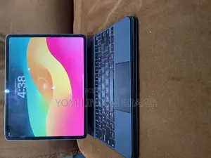 New Apple iPad Pro 12.9 (2022) 128 GB Gray