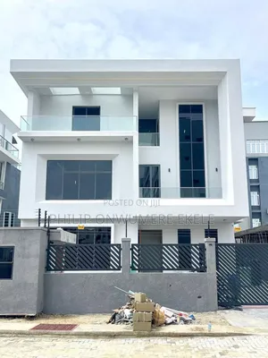 5 Bedroom Fully Detached Duplex Elevator,Cinema Swimmingpool