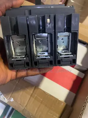 250amp 3pole McCb