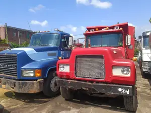 Mack Tipper Truck and Trailer Head Truck