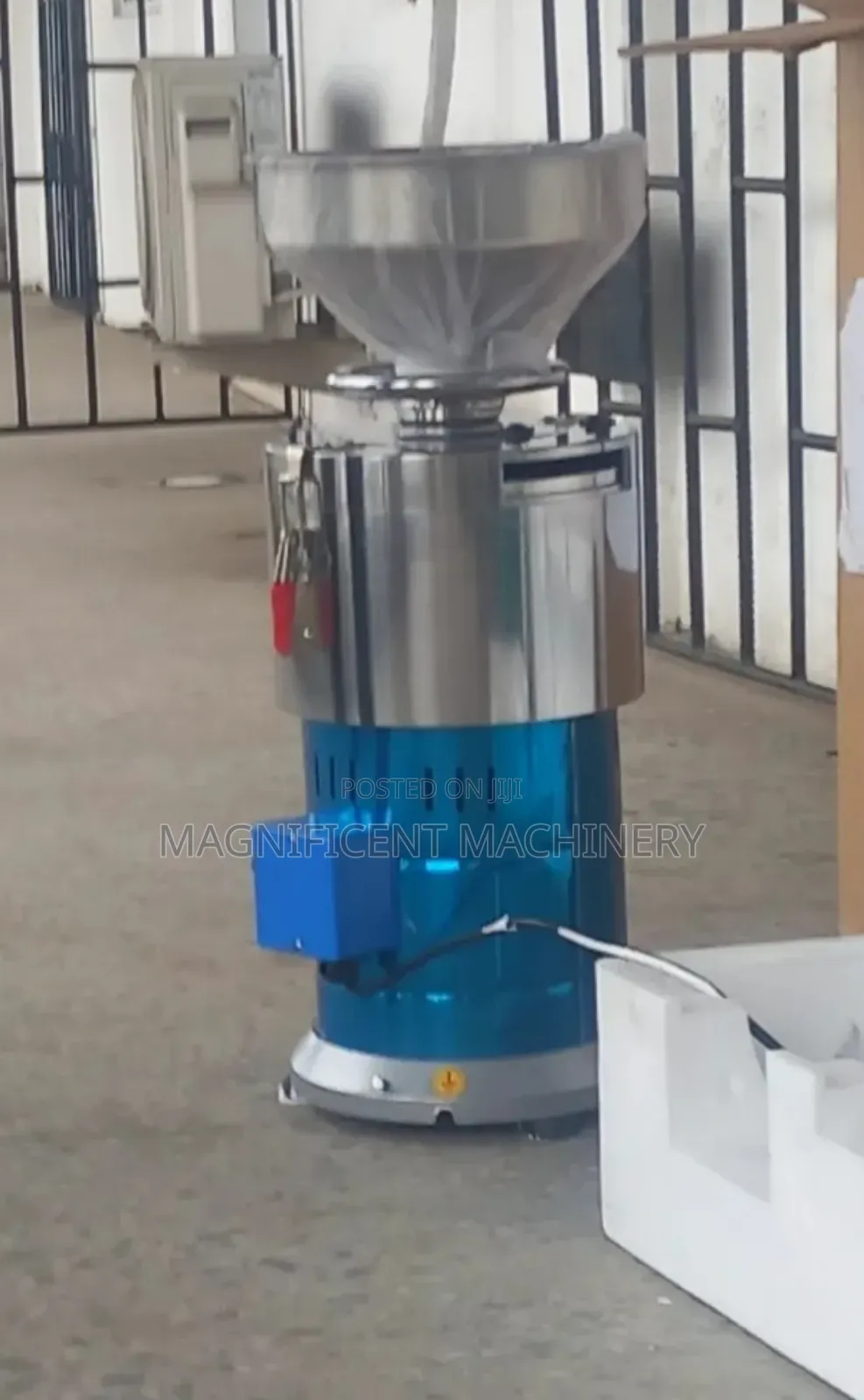 Soybeans Grinding and Extractor Machine
